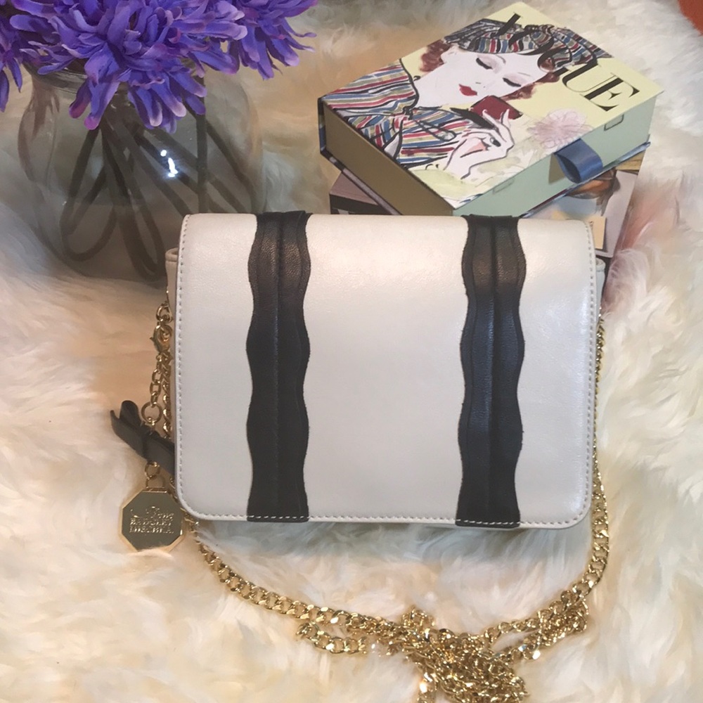 ❗️FINAL SALE❗️Badgley Mischka Belle crossb minibag